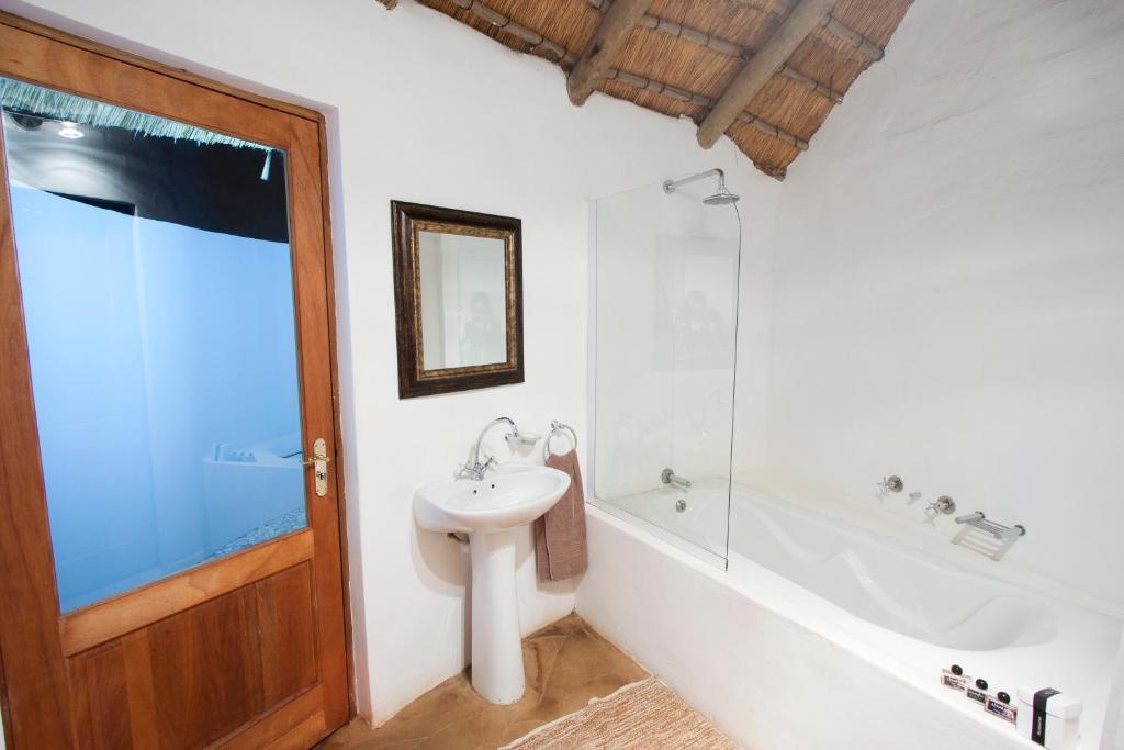 Zululand Safari Lodge Hluhluwe Room photo